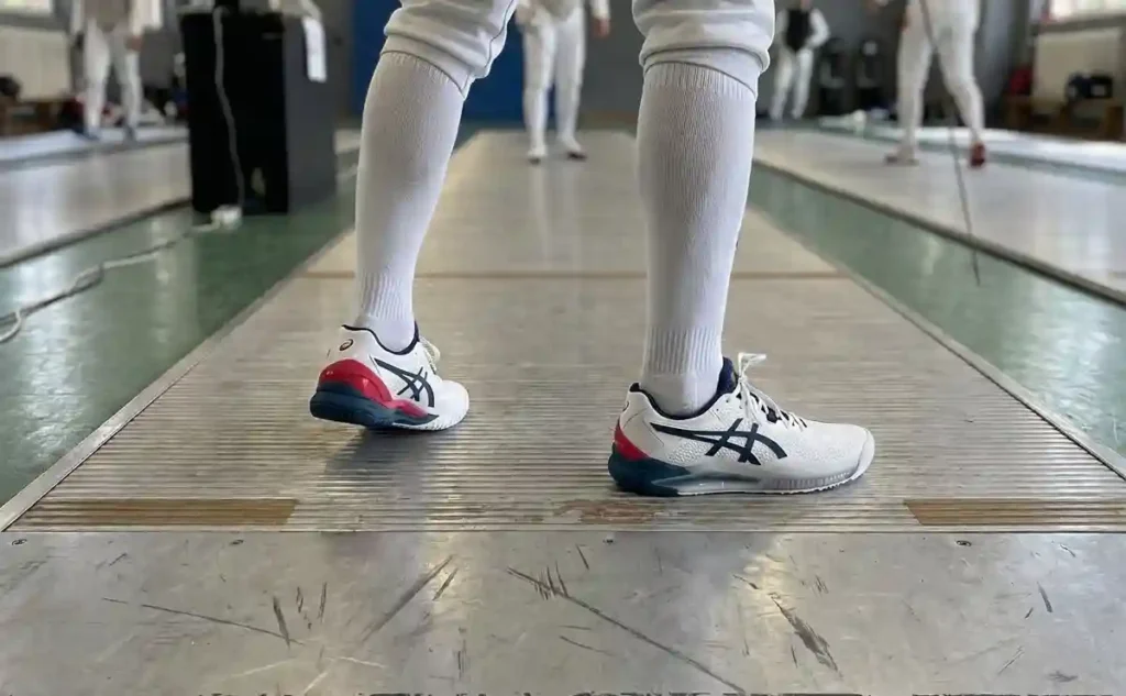 ASICS Gel-Resolution 8 in fencing