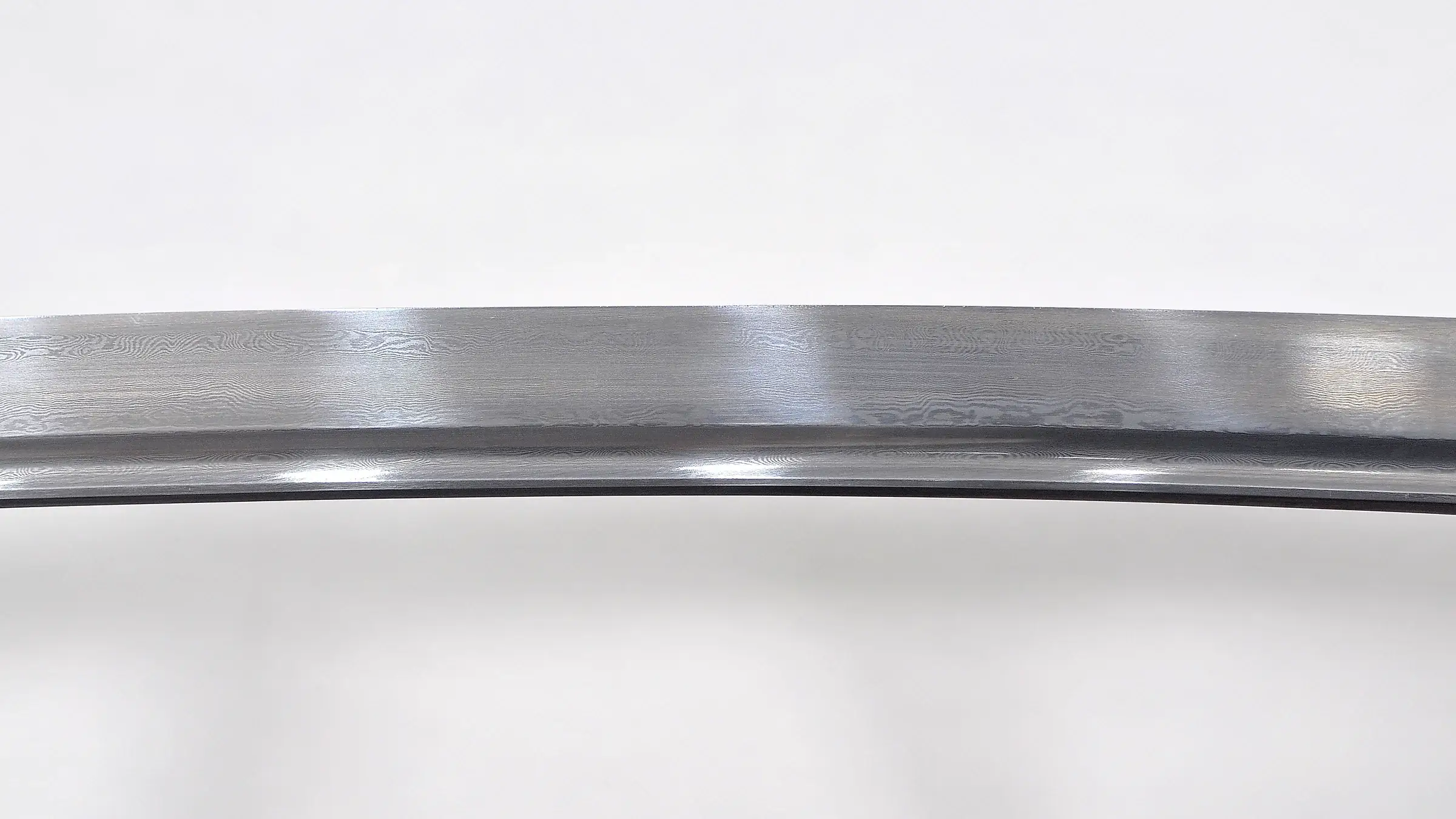 Miyamoto Musashi katana and its grain patterns on the blade.