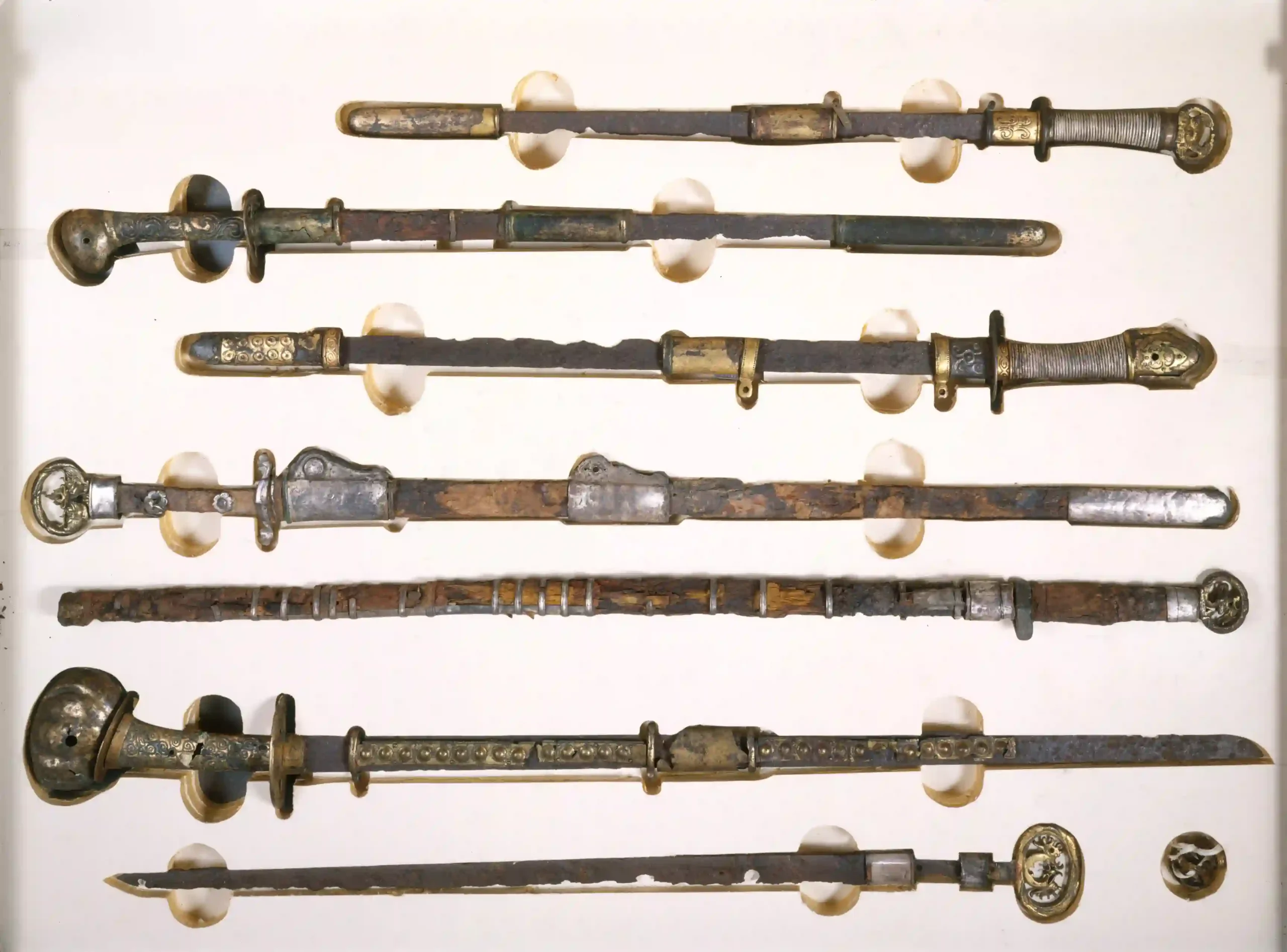 Historical types of Japanese Chokutos